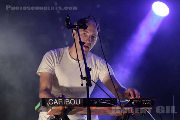 CARIBOU - 2014-08-14 - SAINT MALO - Fort de St Pere - Daniel Victor Snaith